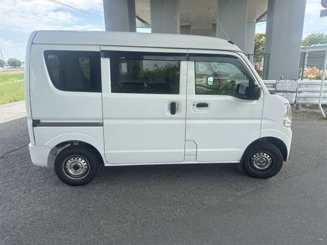 Suzuki Every 9