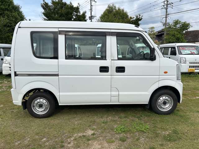 Suzuki Every 9