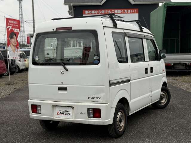 Suzuki Every 9