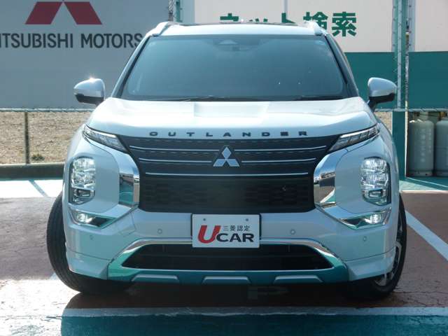Mitsubishi Outlander 2