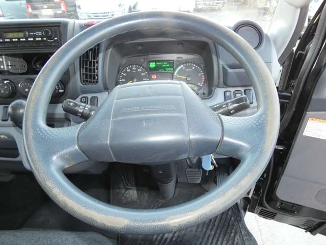 Mitsubishi Fuso Canter 12