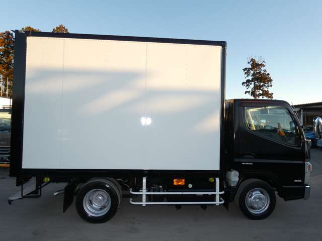 Mitsubishi Fuso Canter 6