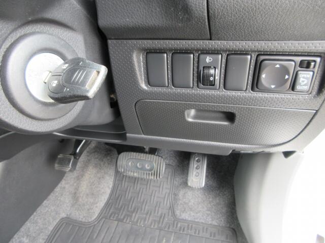 Nissan NV150 AD 6