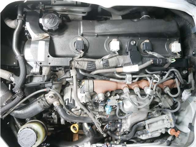 Toyota Hiace Van 5