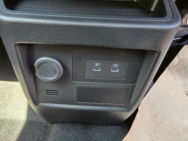 Mitsubishi Delica Mini 4