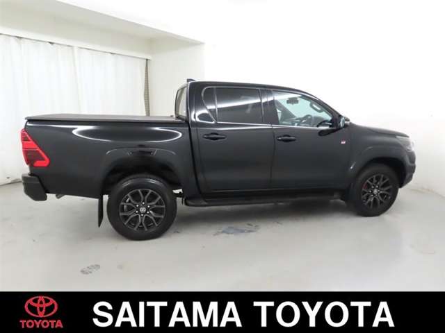 Toyota Hilux 8