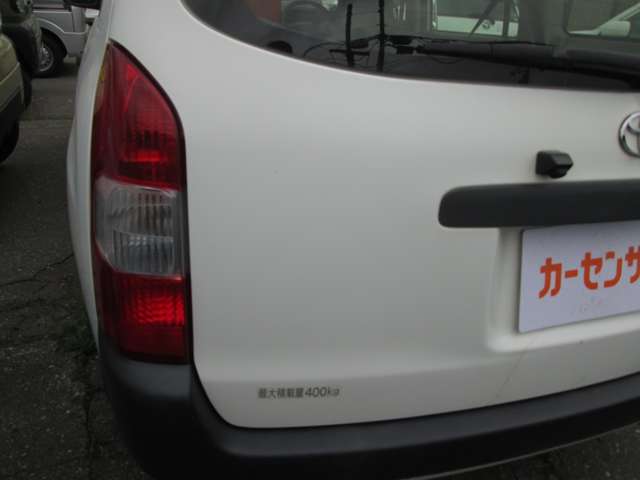 Toyota Probox Van 9