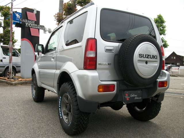 Suzuki Jimny Sierra 6