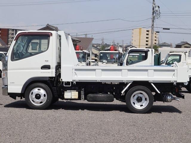 Mitsubishi Fuso Canter 9