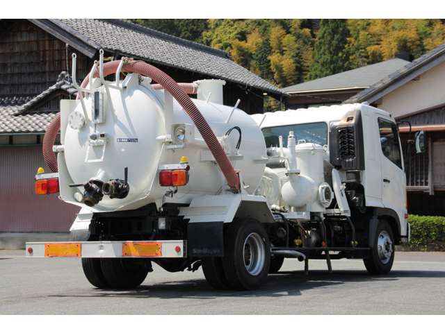Hino Ranger 8
