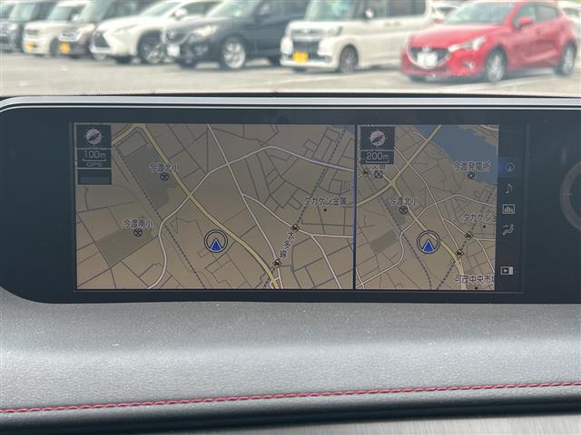 Lexus UX 10