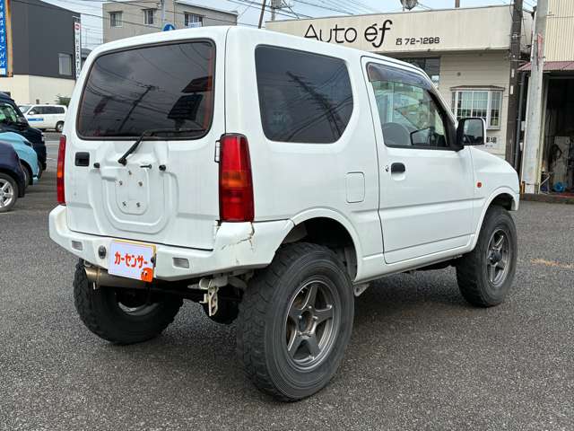 Suzuki Jimny 4