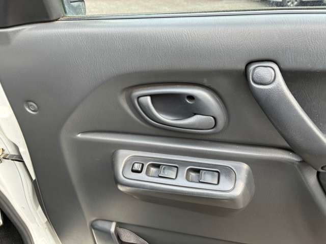 Suzuki Jimny 8