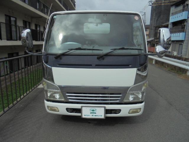 Mitsubishi Fuso Canter 2