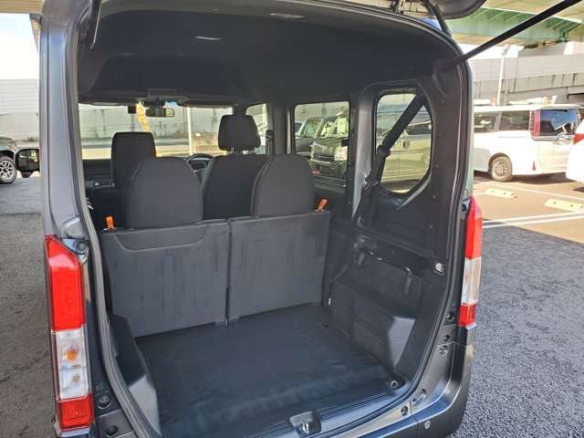 Honda N-VAN 11