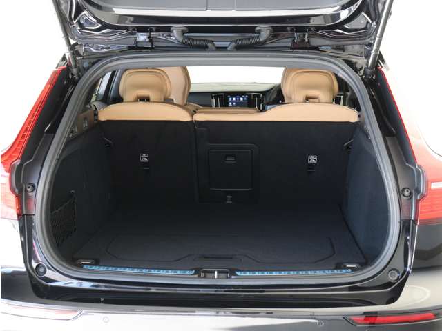 Volvo V60 Cross Country 10