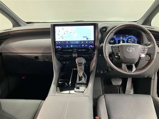 Toyota Alphard 6