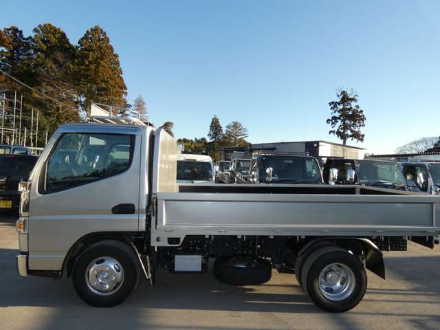 Mitsubishi Fuso Canter 6