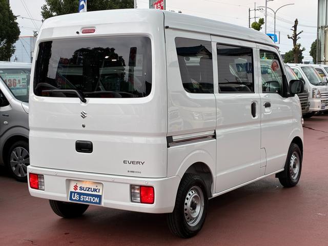 Suzuki Every 2