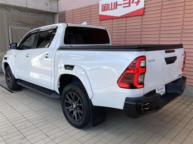 Toyota Hilux 7