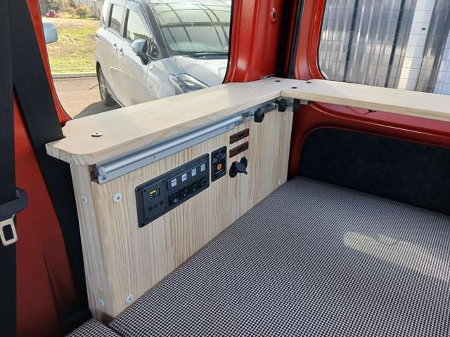 Daihatsu Hijet Cargo 3