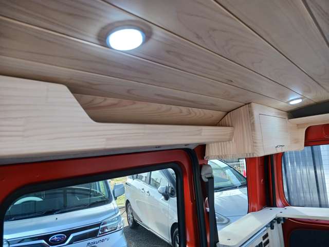 Daihatsu Hijet Cargo 9