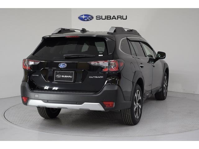 Subaru Legacy Outback 6