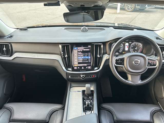 Volvo V60 Cross Country 4