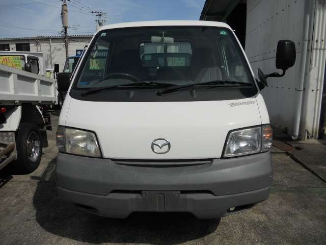 Mazda Bongo Truck 3