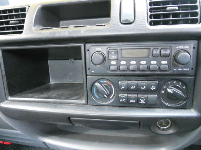 Mazda Bongo Truck 9