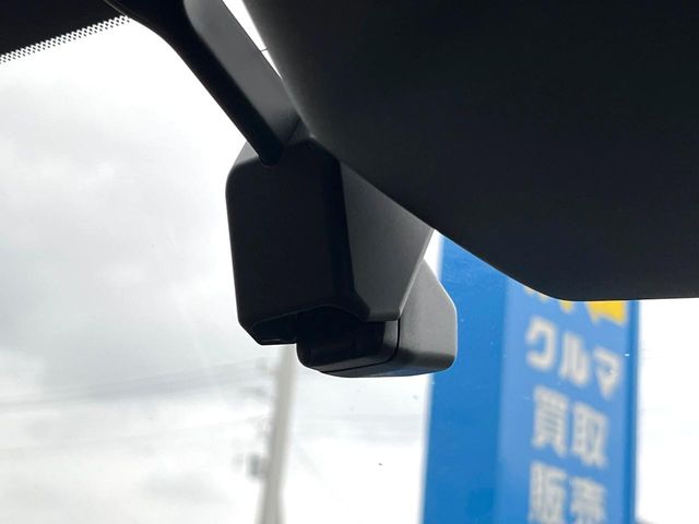 Subaru Legacy Outback 6