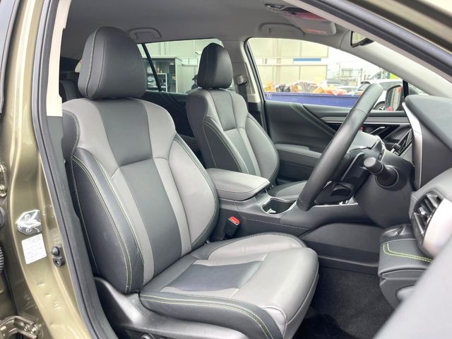 Subaru Legacy Outback 8