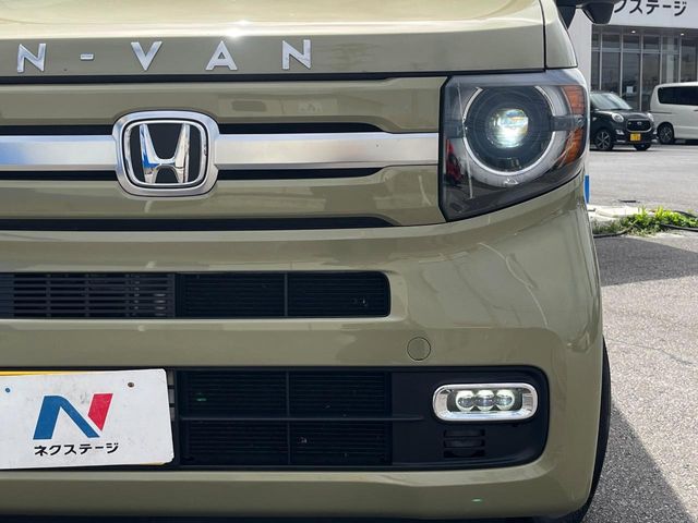 Honda N-VAN 12