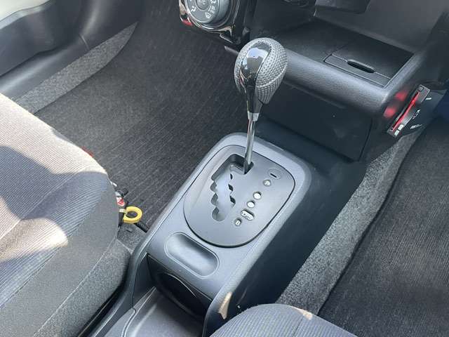 Toyota Probox Van 9
