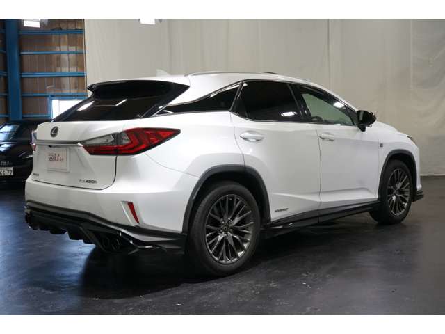Lexus RX 8