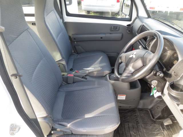 Mitsubishi Minicab MiEV 5