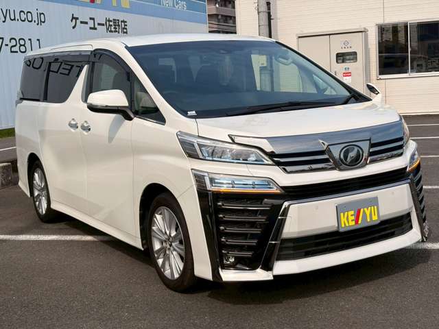 Toyota Vellfire 10