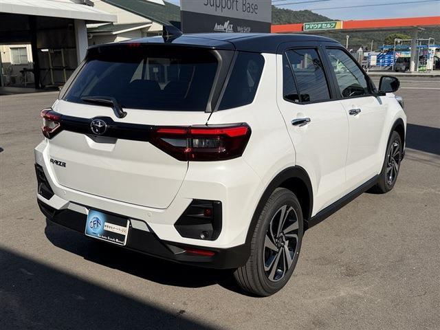 Toyota Raize 8
