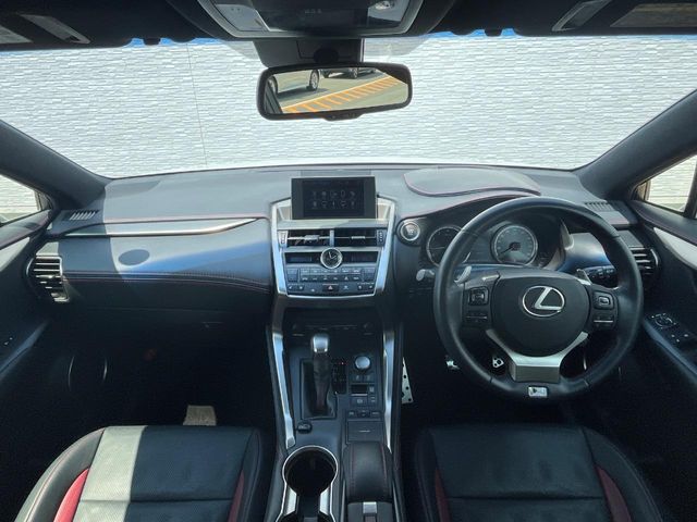 Lexus NX 2