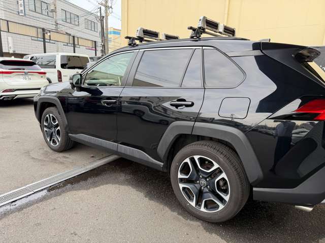 Toyota RAV4 12