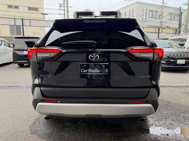Toyota RAV4 8