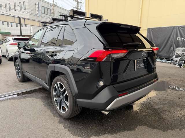 Toyota RAV4 9