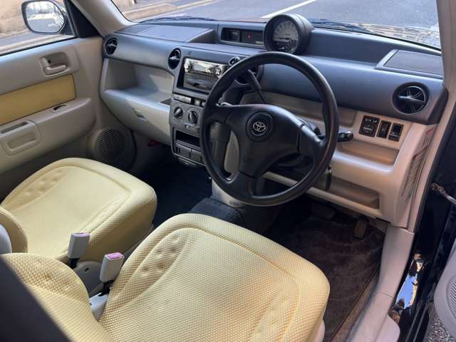 Toyota bB Open Deck 9