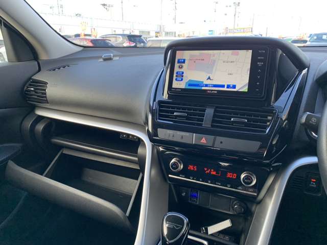 Mitsubishi Eclipse Cross 10