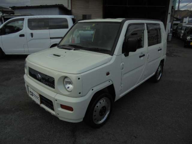 Daihatsu ネイキッド 3