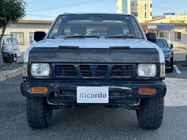 Nissan Datsun 11