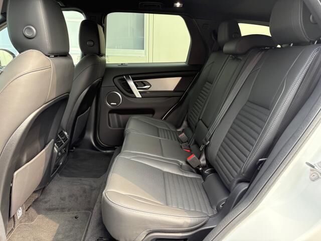Land Rover Discovery Sport 5