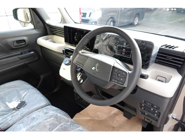 Mitsubishi Delica Mini 7