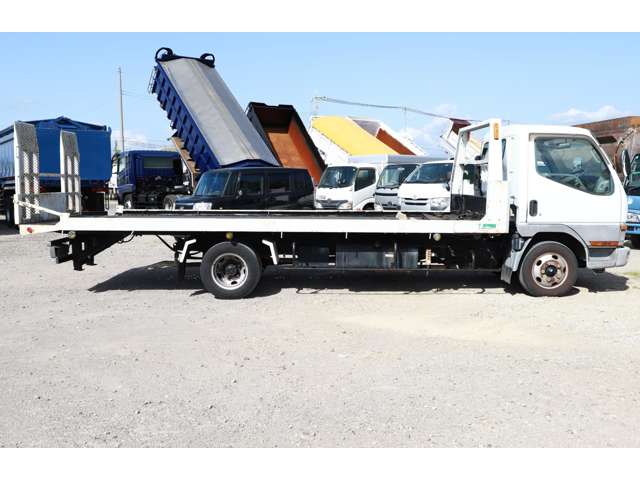 Mitsubishi Fuso Canter 11