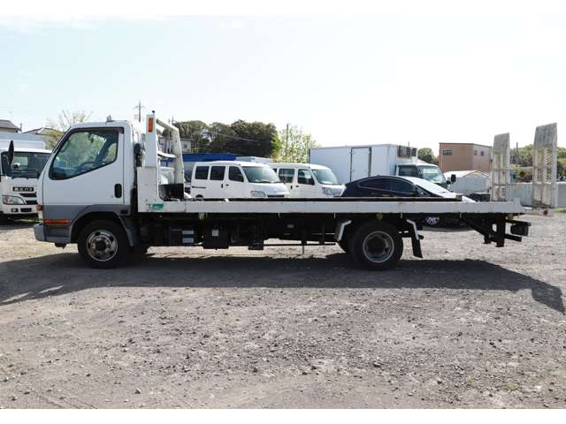 Mitsubishi Fuso Canter 12